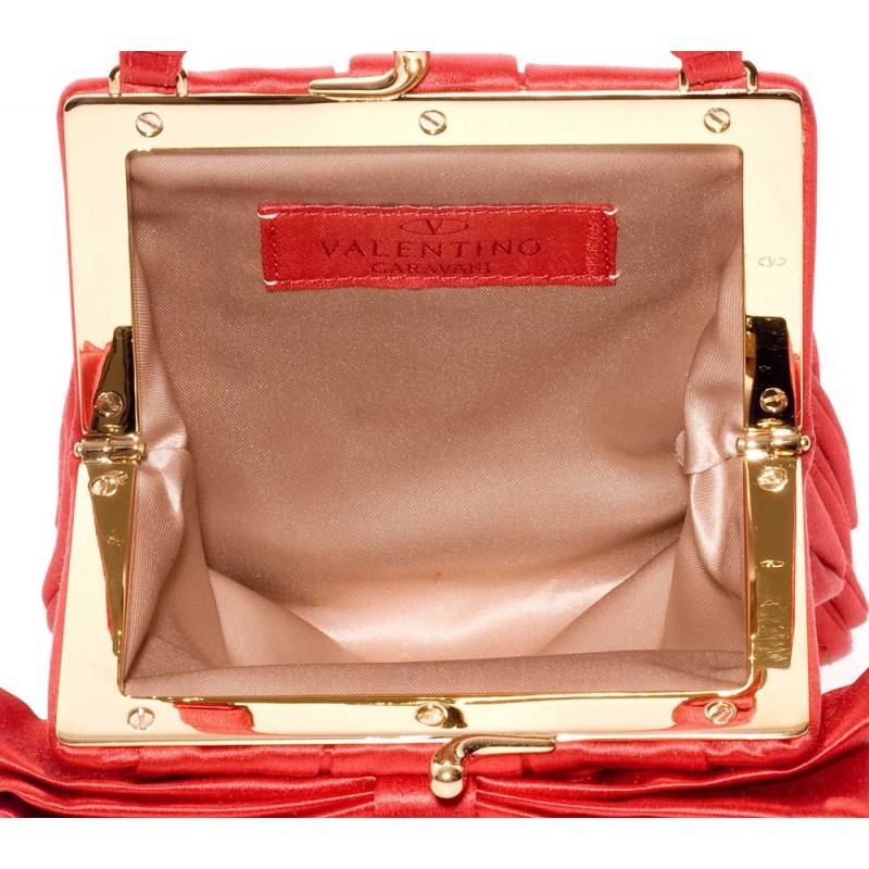 Valentino - Mini sac en satin rouge vintage detail