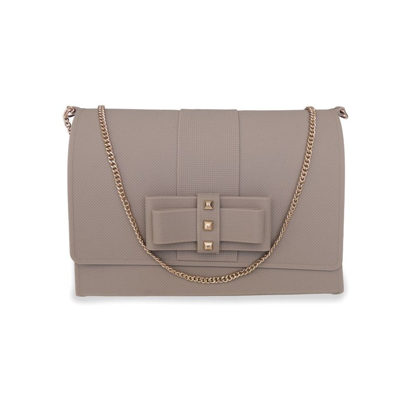 Beige silicone bag with flap and rose gold chain