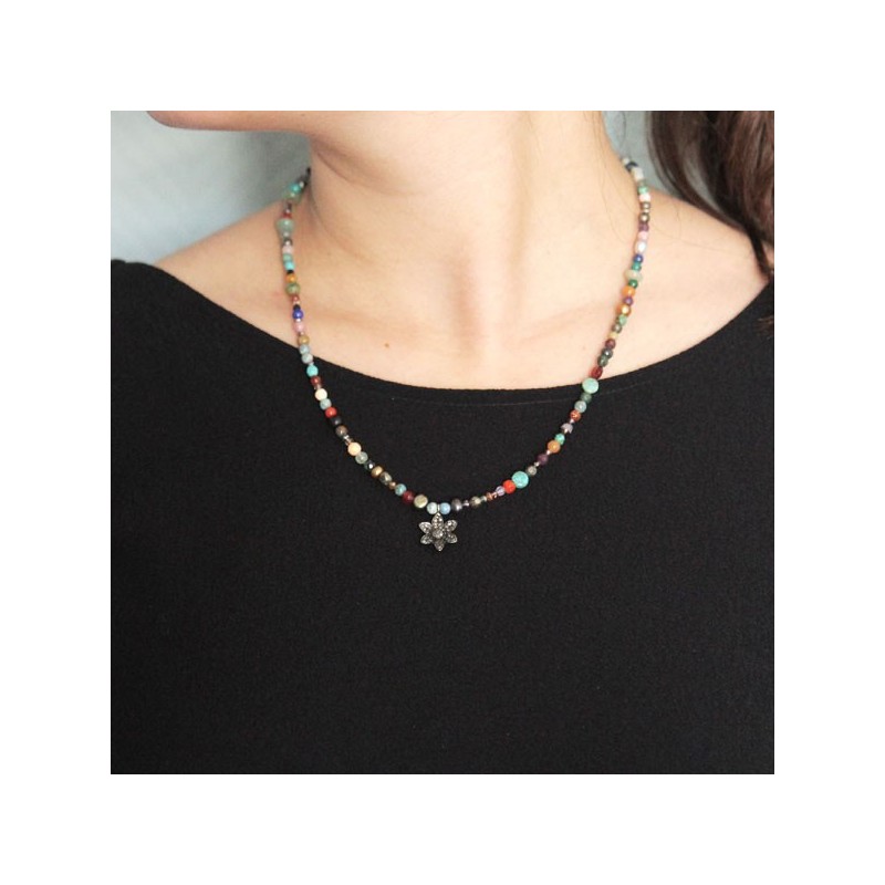 Flower necklace Catherine Michiels pearls and diamonds