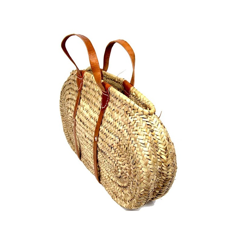 Flat urban straw basket and leather handles