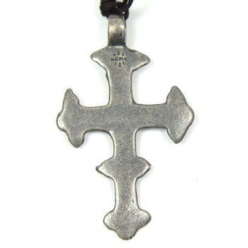 catherine michiels david cross pendant