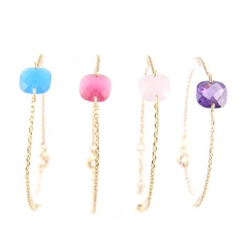 Gold chain quartz bracelet by Mathilda Forever