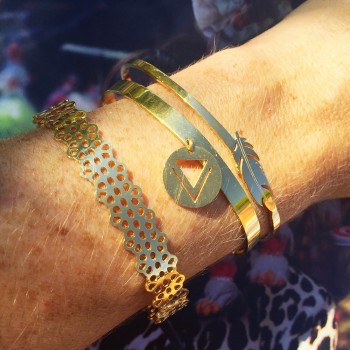 Feather Bangle Bracelet - Gold Plated