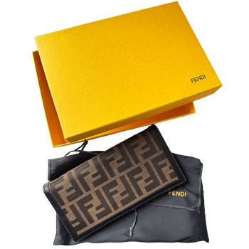 fendi Portefeuille seconde main toile et cuir et sa boite