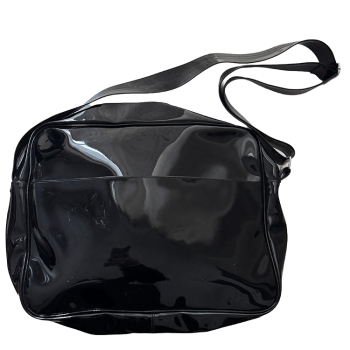 Anne-Charlotte Goutal - Besace motif Etoile en vinyl noir de dos