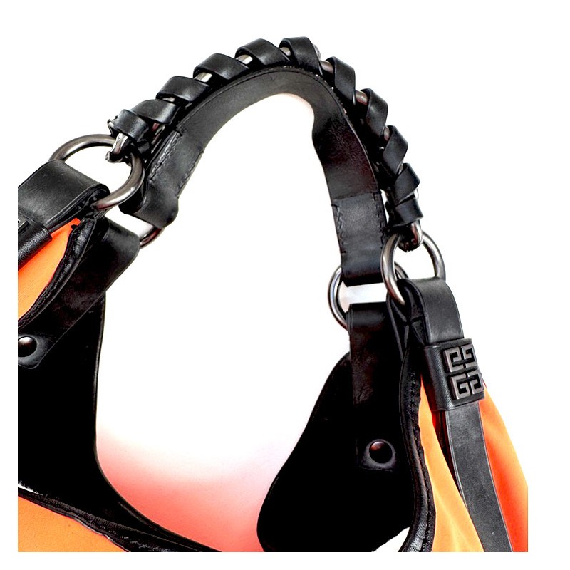 cabas givenchy orange seconde main anses