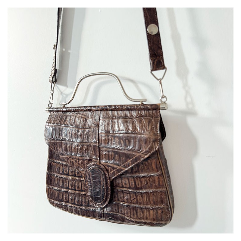 Sac plat vintage en cuir façon croco brun