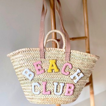 Sac cabas de plage artisanal en feuilles de palmier tressées