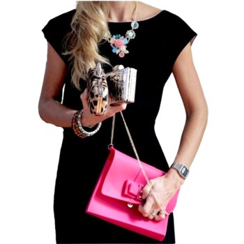 Compact fuchsia silicone bag with rose gold detail