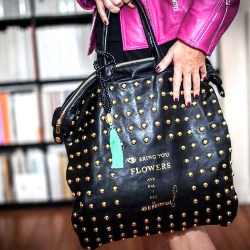 Sac Fishing Bag noir à clous Paris House en cuir