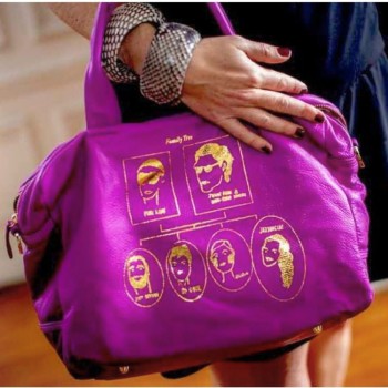 Fuchsia Paris House leather bag with urban style
