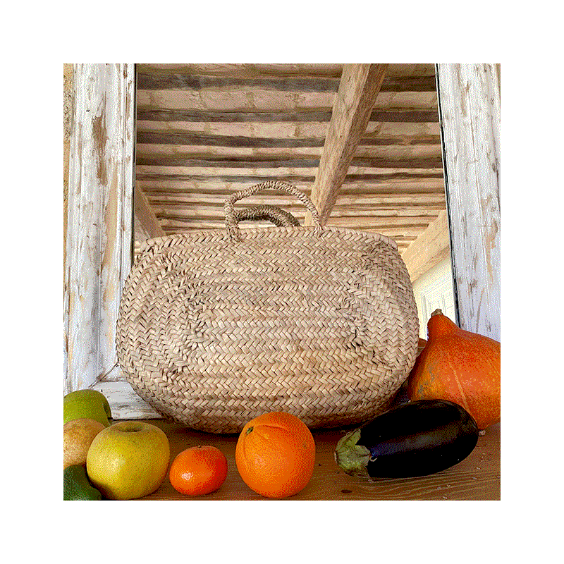 Natural summer basket bag in woven doum straw