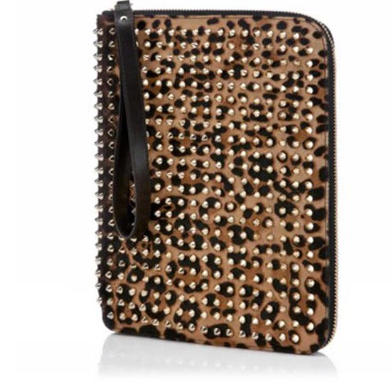 christian-louboutin-cris-case-imprime-leopard