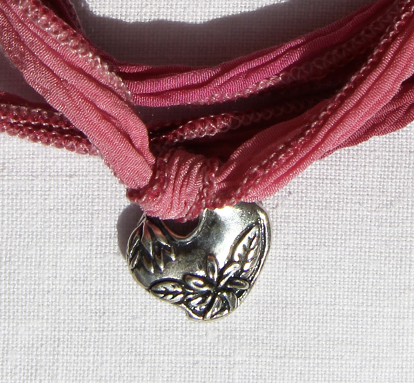 catherine Michiels charm tiaré argent dos