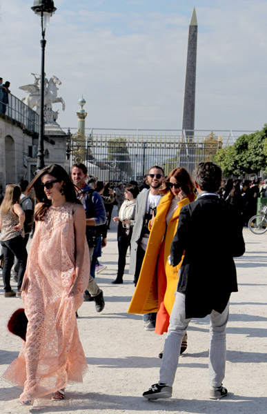 paris-fashion-week-street-style-14