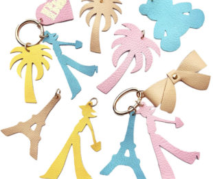 bijoux de sac en cuir upcycle de maisons de luxe crees par maud fourier